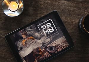 iPhone & iPad Photo MockUps